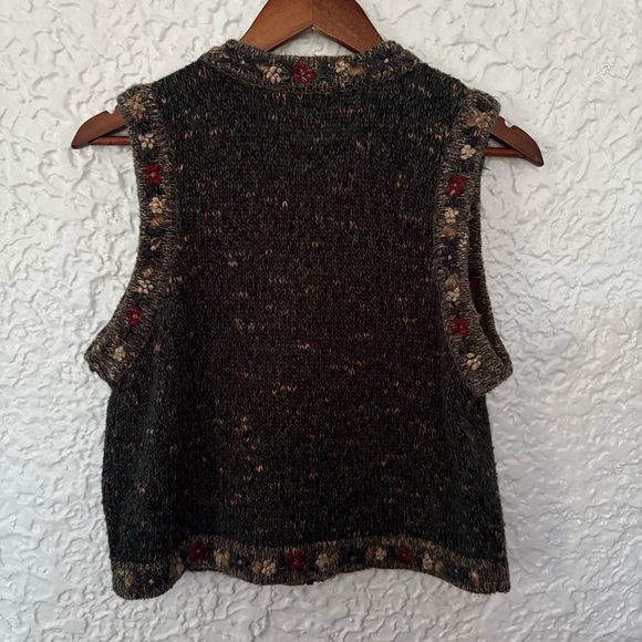 Vintage St. John's Bay Wool Blend Sweater Vest Size Small - Picture 4 of 5
